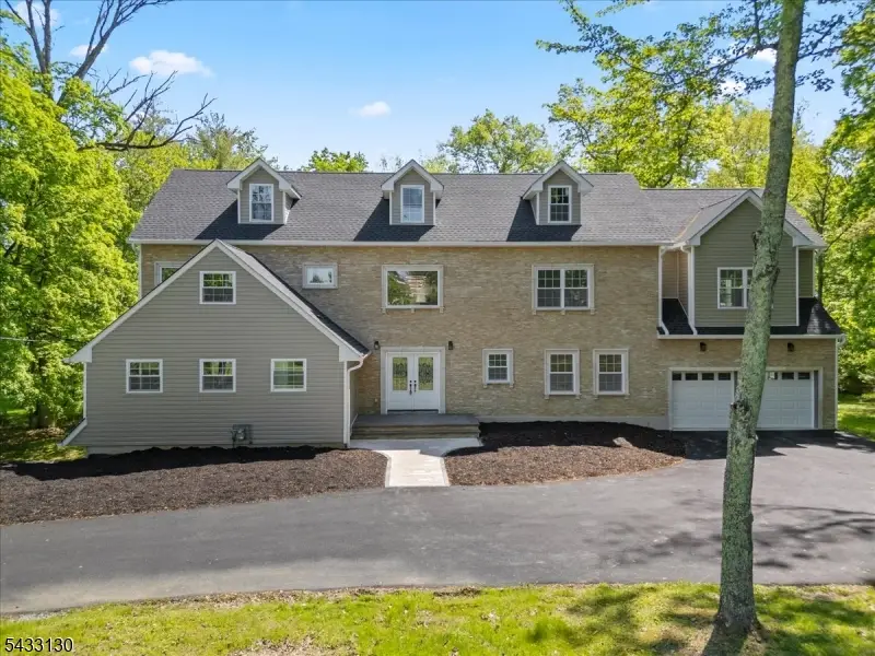 28 King George Rd, Warren, NJ 07059 - #1