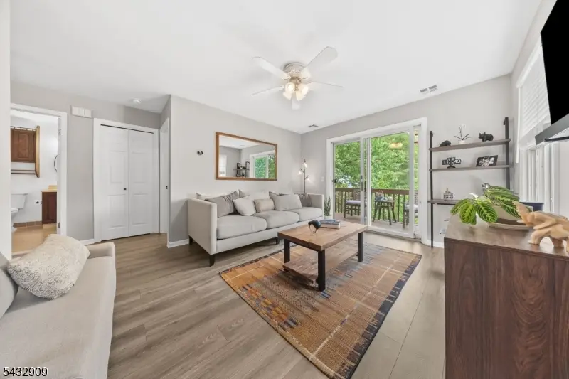 10 Stonyridge Dr, Lincoln Park, NJ 07035 - #3