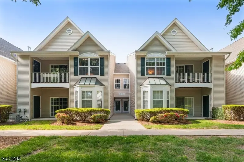 277 Winthrop Dr, Butler, NJ 07405 - #1