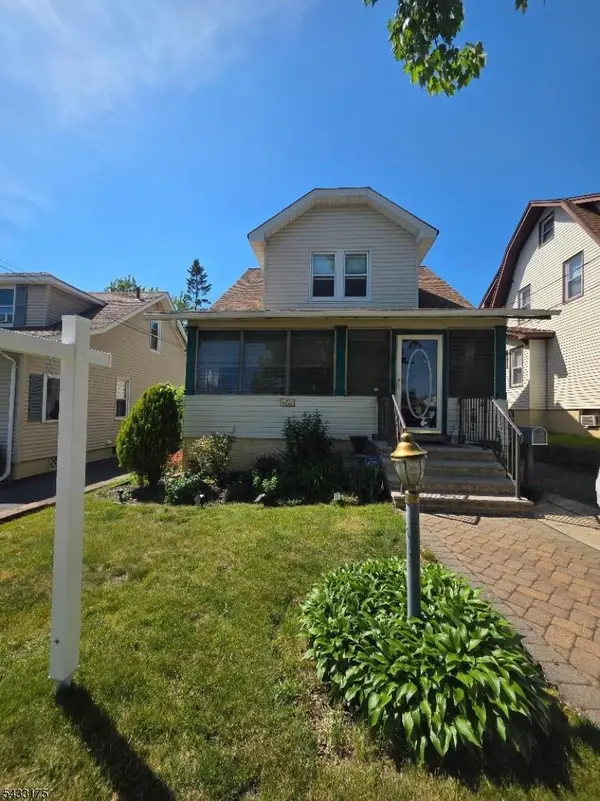 90 Hudson St, Clifton City, NJ 07011