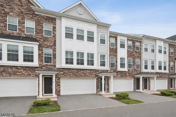 24 Gerhard Pl, Morris Twp., NJ 07960