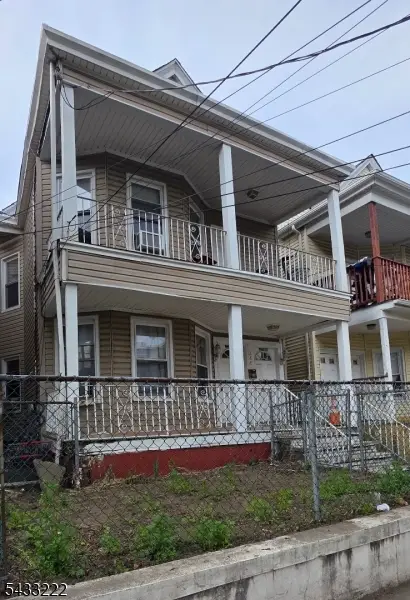 266 Madison St, Passaic, NJ 07055 - #1
