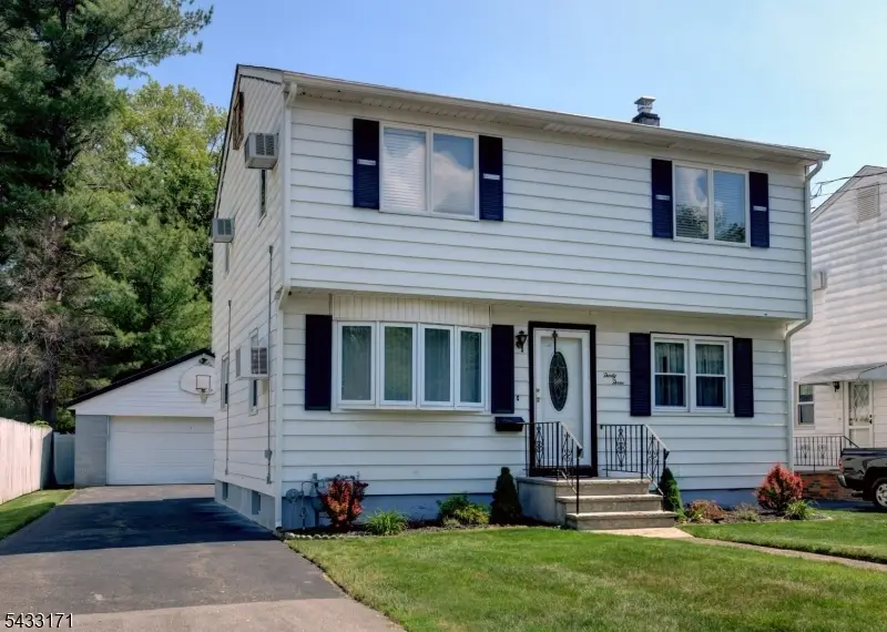 33 S Valley Rd, Lincoln Park, NJ 07035 - #1