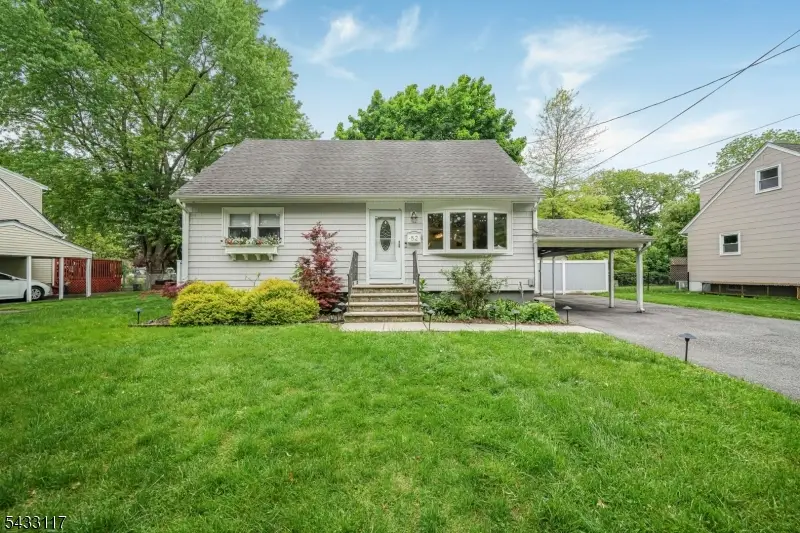 52 Barbara Dr, Pompton Lakes, NJ 07442 - #2
