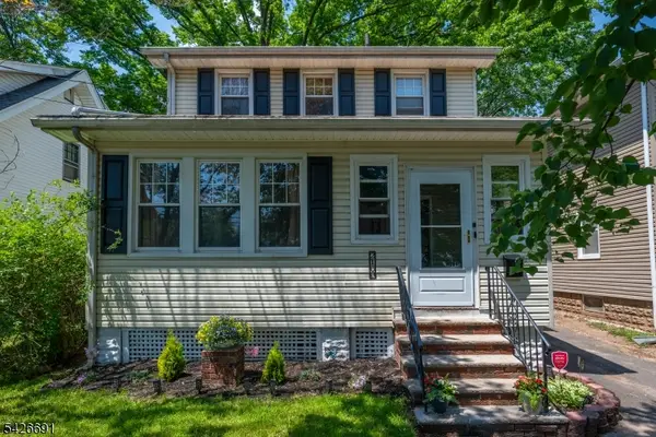 2160 Allen St, Rahway City, NJ 07065