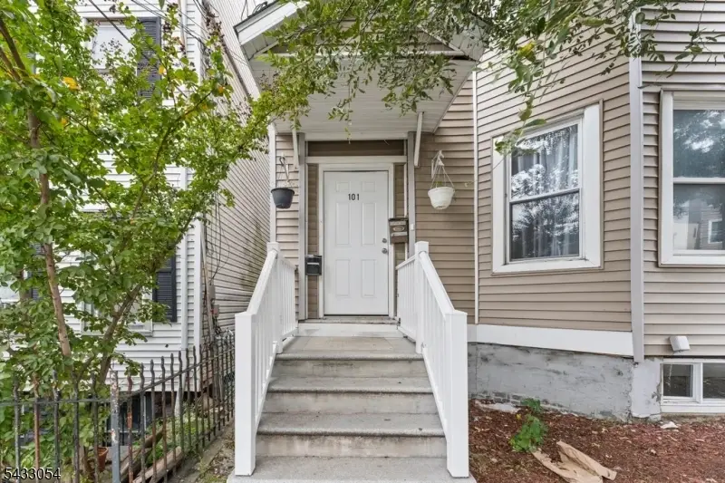 101 Lafayette St, Paterson, NJ 07501 - #1