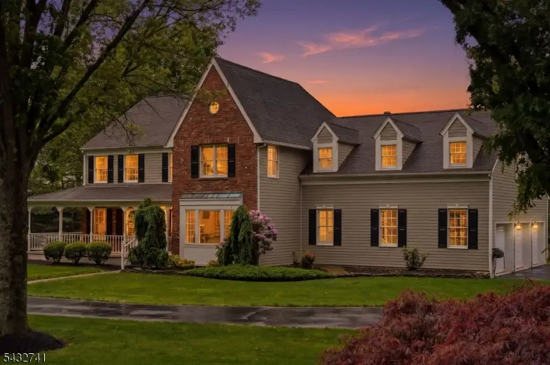 2 Deer Run, Clinton, NJ 08833 - #2