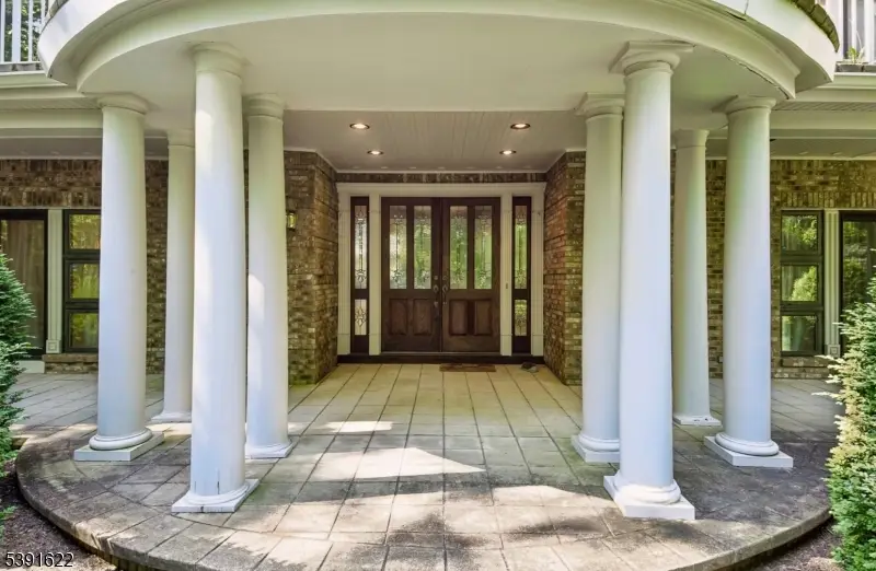 830 W Shore Dr, Kinnelon, NJ 07405 - #2