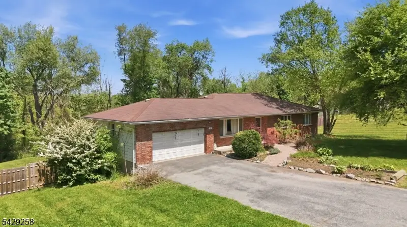 1571 County Rd 565, Vernon, NJ 07461 - #1