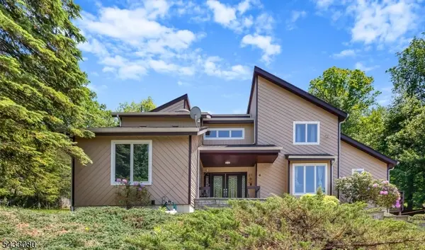 4 Skytop Dr, Denville Twp., NJ 07834
