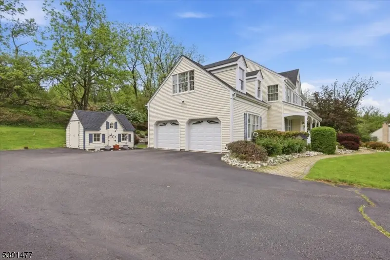 42 Copper Penny Rd, Raritan, NJ 08822 - #3