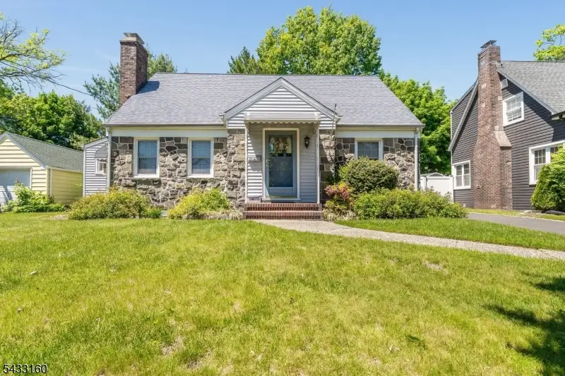 230 Swarthmore Rd, Linden, NJ 07036 - #2