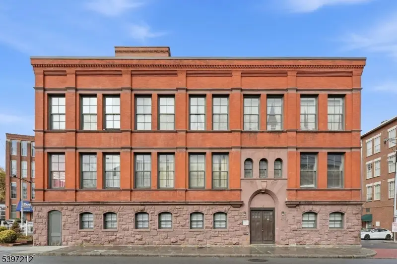 19 Market St #205, Paterson, NJ 07501 - #2