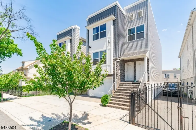 299 N 13th St, Newark, NJ 07107 - #1