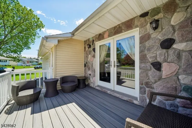 50 Newbrook Ln, Springfield, NJ 07081 - #2