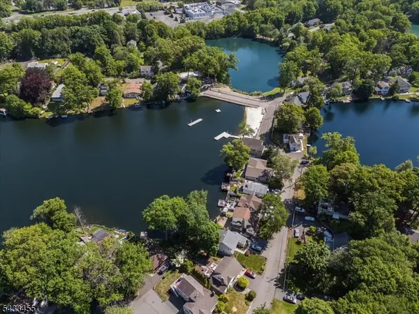 67 Fox Hill Rd, Parsippany-Troy Hills Twp., NJ 07834
