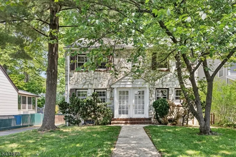 106 Gallows Hill Rd, Cranford, NJ 07016 - #1