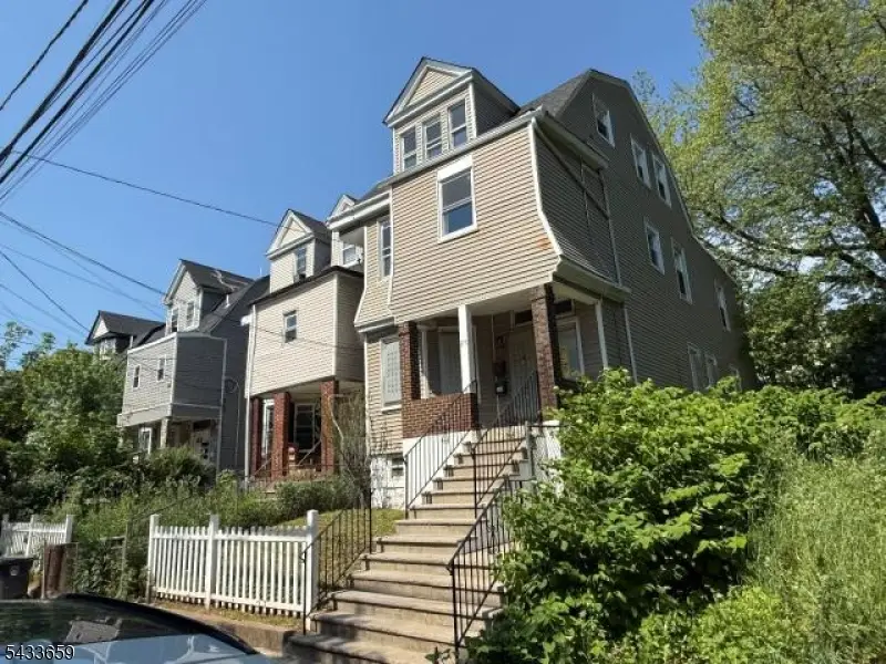 27 Seymour Ave, Newark, NJ 07108 - #2