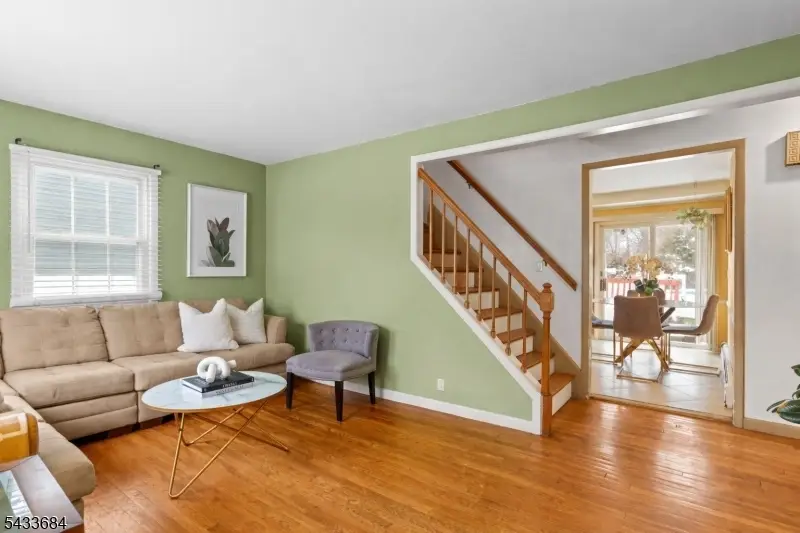 148 Locust Dr, Union, NJ 07083 - #3