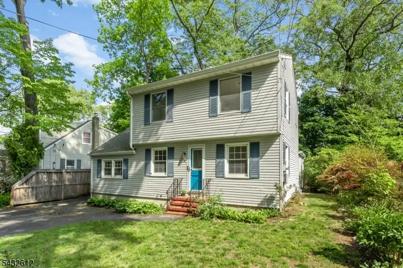 10 Iroquois Trl, Denville, NJ 07834 - #1