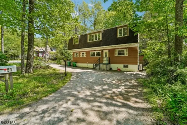 51 Lonaconing Rd, Vernon Twp., NJ 07422