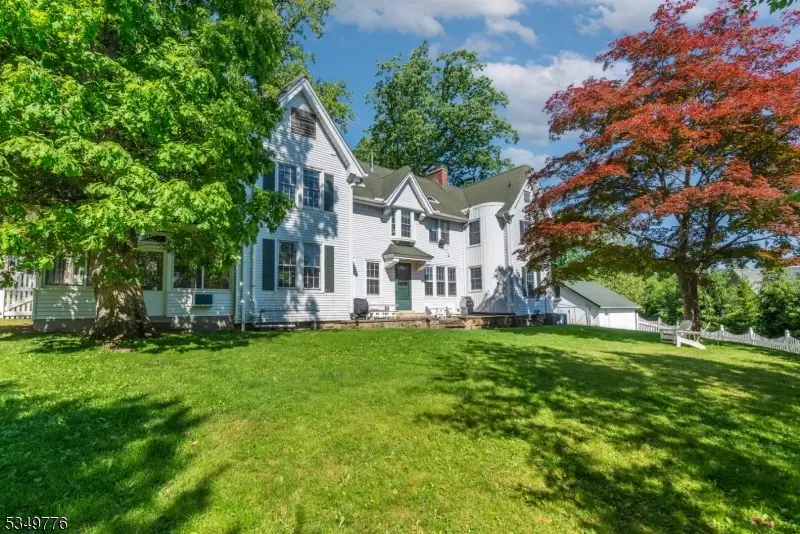29 Stevens St, Bernardsville, NJ 07924 - #2