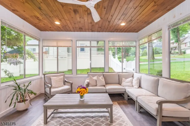 29 Stevens St, Bernardsville, NJ 07924 - #3