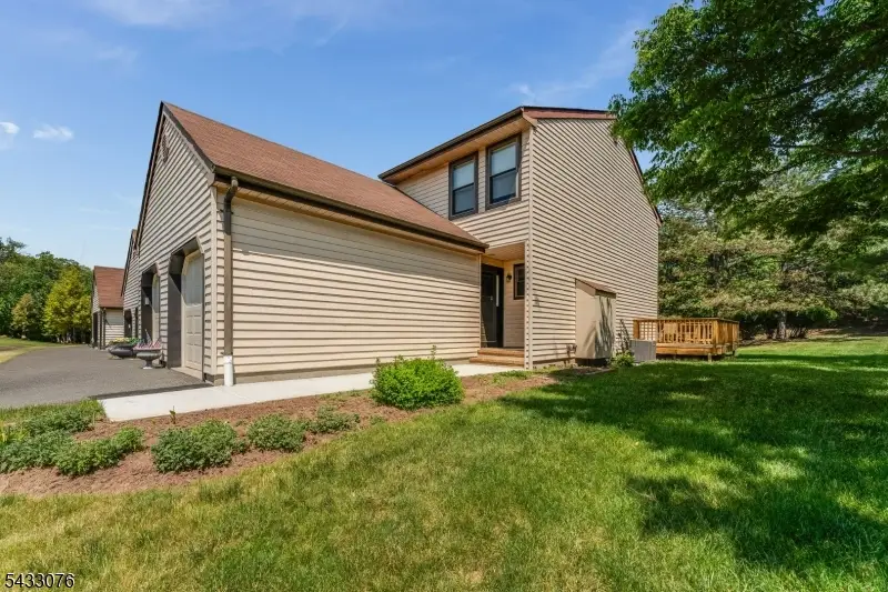 130 Locust Ct, Raritan, NJ 08822 - #2