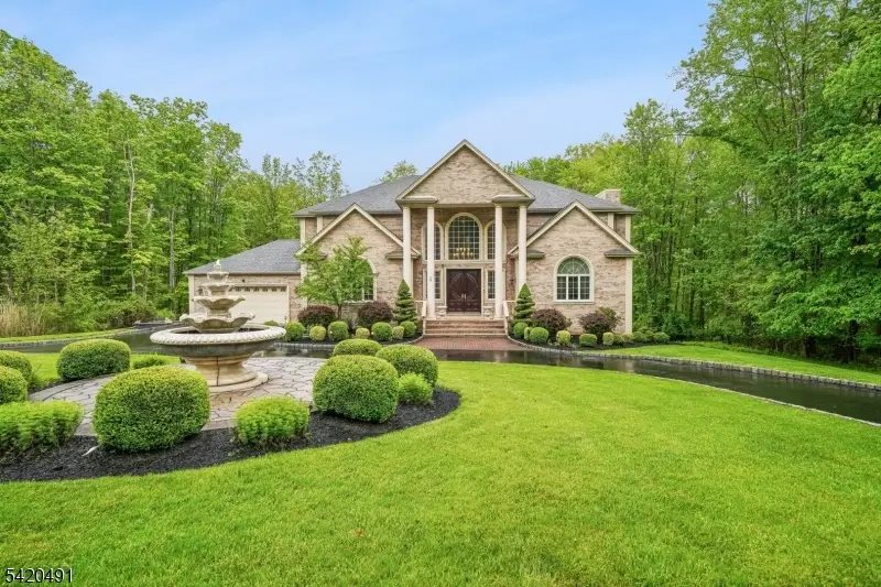 72B Hook Mountain Rd, Montville, NJ 07045 - #1