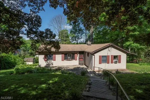 58 Tamarack Trl, Hardyston Twp., NJ 07460
