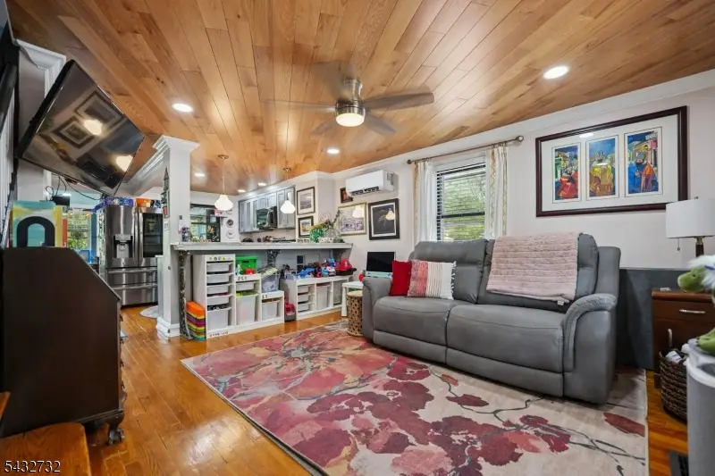 371 Raleigh Rd, Rahway, NJ 07065 - #3