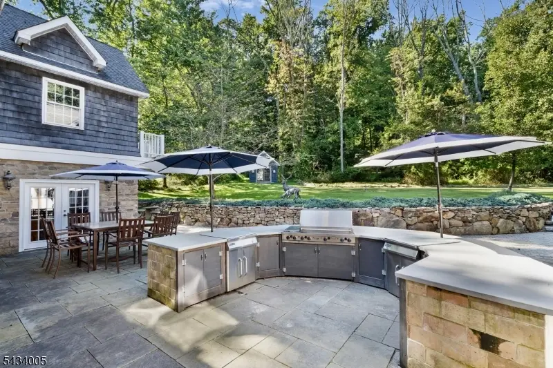3 Laurel Ln, Chester, NJ 07930 - #3