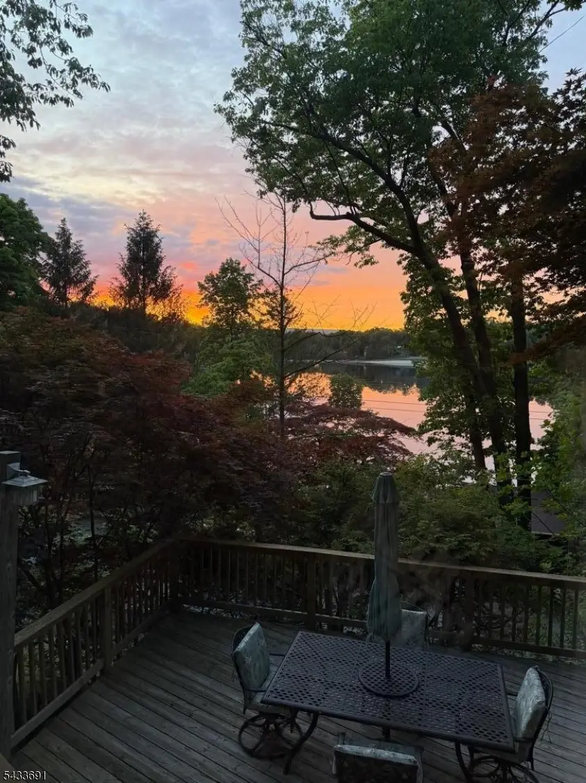 57 Lakeside Dr, Vernon, NJ 07461 - #3