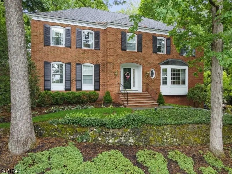47 Lisa Dr, Chatham, NJ 07928 - #2