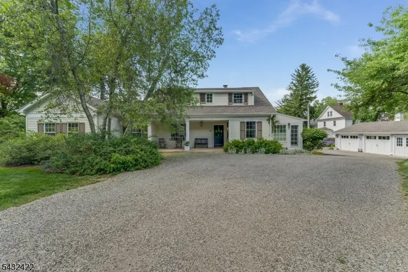 11 New St, Mendham, NJ 07945 - #2