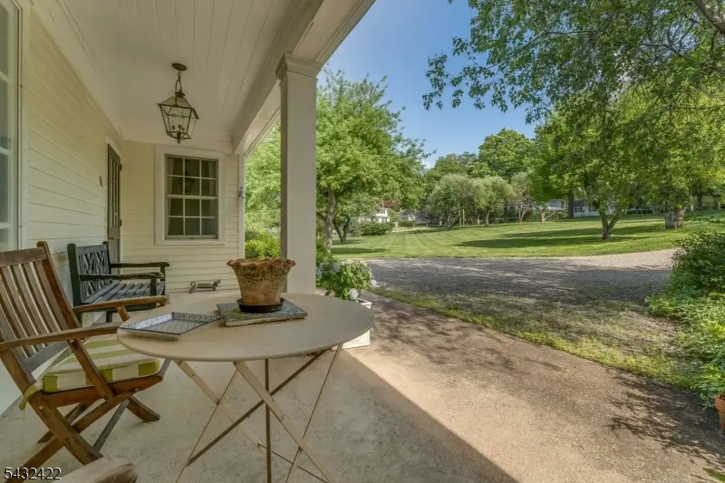 11 New St, Mendham, NJ 07945 - #3
