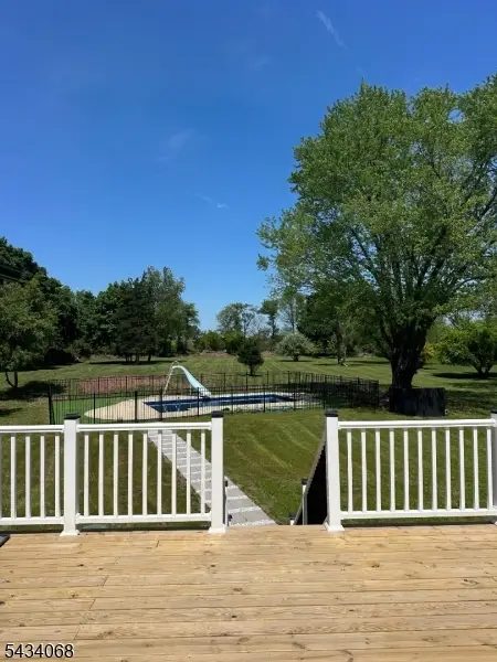 121 Fairview Dr, Neshanic Station, NJ 08853 - #3