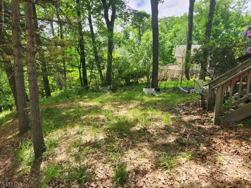 13 E Madison Trl, Hopatcong, NJ 07843 - #3