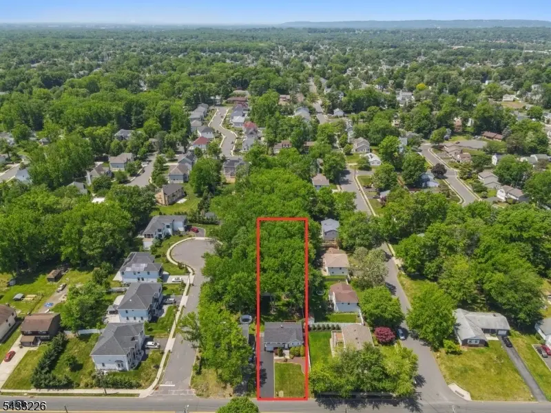 743 Wood Avenue, Edison, NJ 08820 - #2