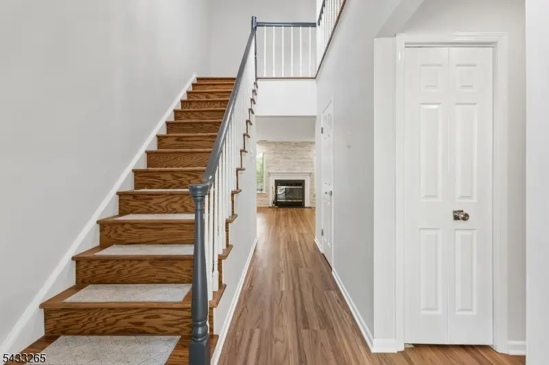 48 Eton Ct, The Hills, NJ 07921 - #3