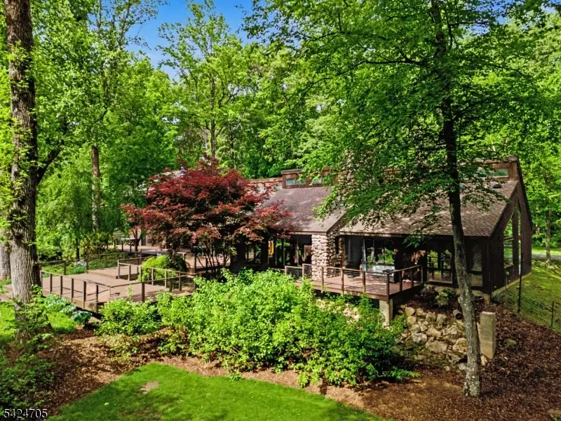 85 Crest Dr, Bernardsville, NJ 07924 - #2