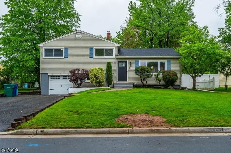 58 Glenwood Rd, Fanwood, NJ 07023 - #1