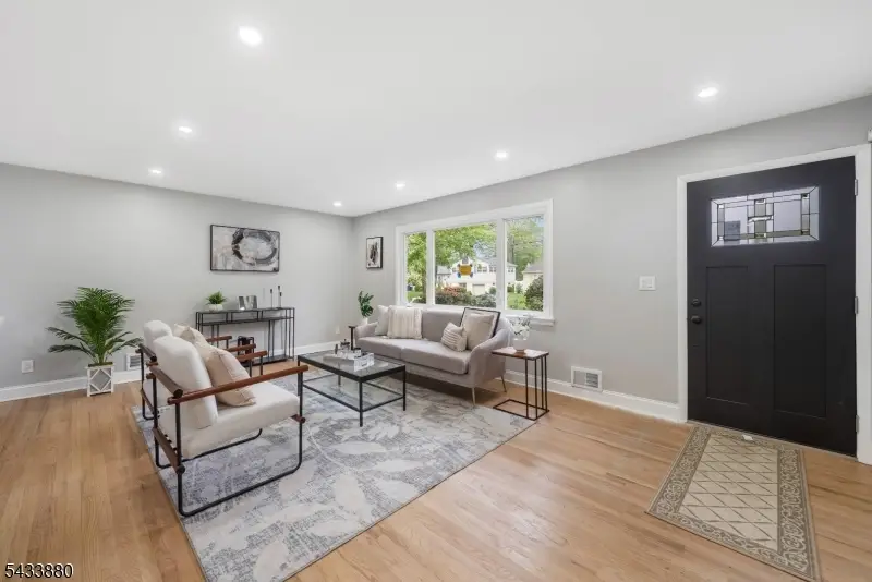 58 Glenwood Rd, Fanwood, NJ 07023 - #3