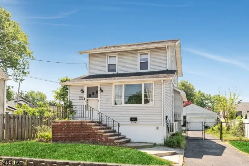 174 Phelps Ave, Bergenfield, NJ 07621 - #3