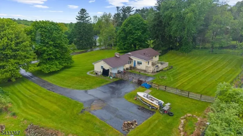 650 Woodglen Rd, Lebanon, NJ 08826 - #2