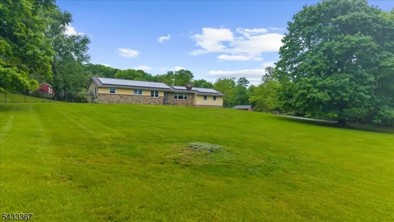 650 Woodglen Rd, Lebanon, NJ 08826 - #3