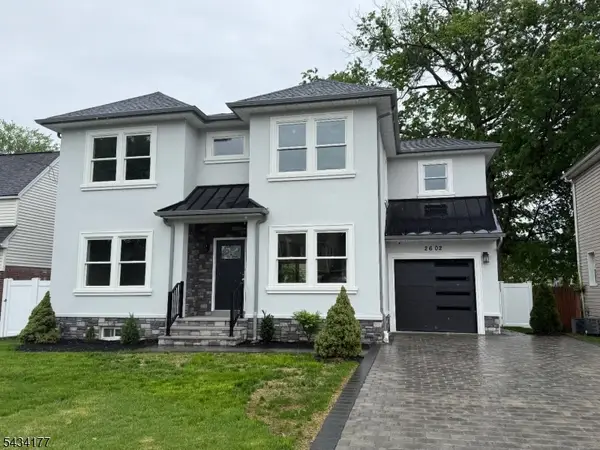 26-02 Urban Pl, Fair Lawn Boro, NJ 07410
