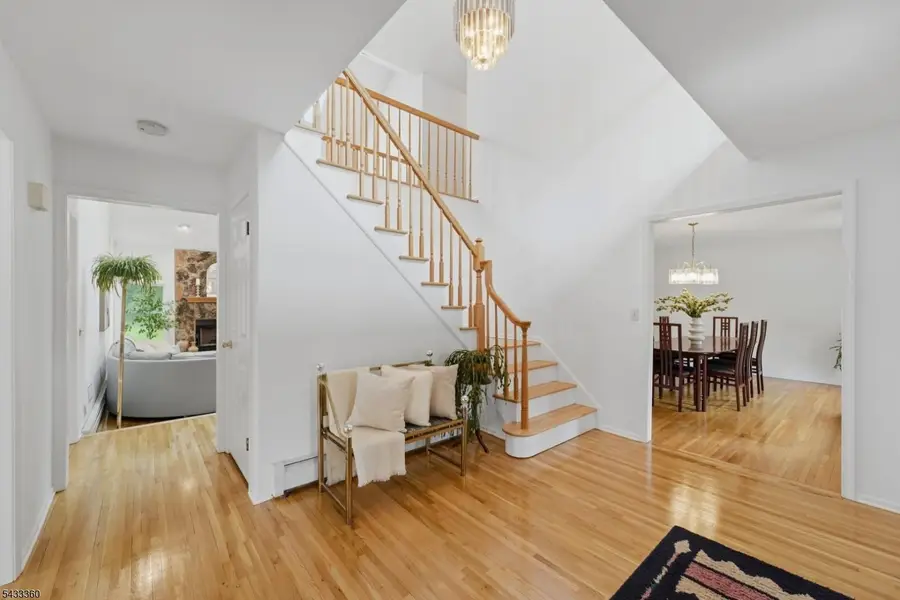 4 Tania Ct, Succasunna, NJ 07876 - #3