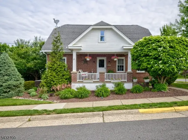561 John Mitchell Ave, Phillipsburg Town, NJ 08865