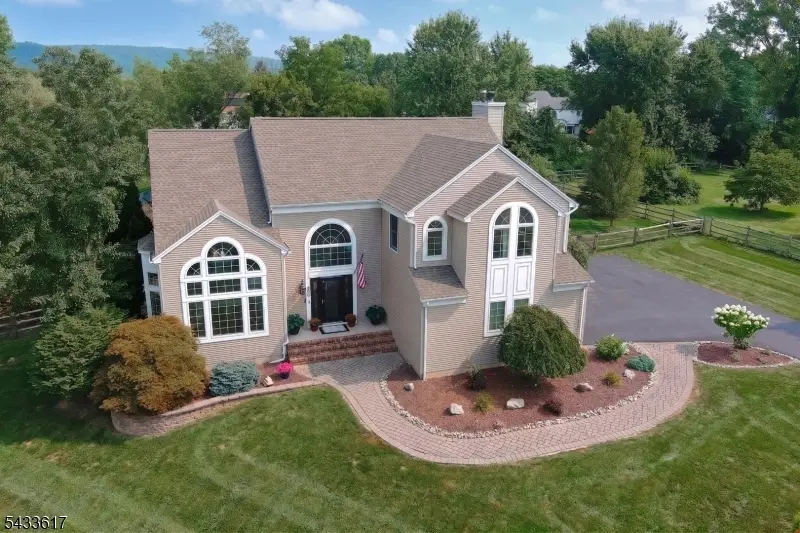 225 Arbor Drive, Stewartsville, NJ 08886 - #2